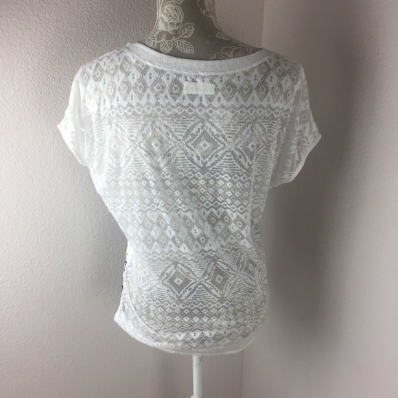 Miss Me Top White Lace Abstract Print Small - Picture 5 of 7